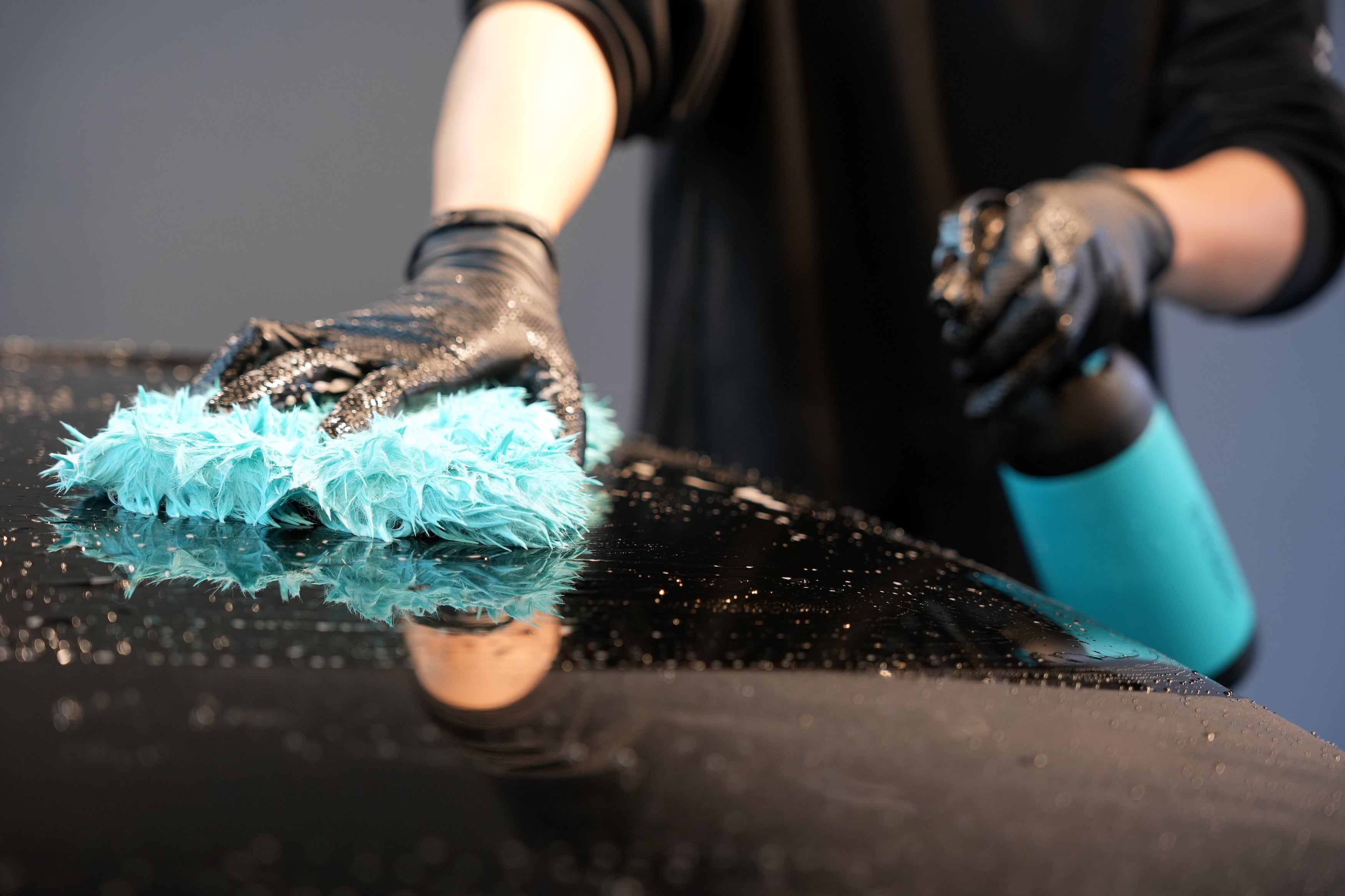 車の水垢取りのやり方|コーティング車対応のおすすめクリーナーと手順