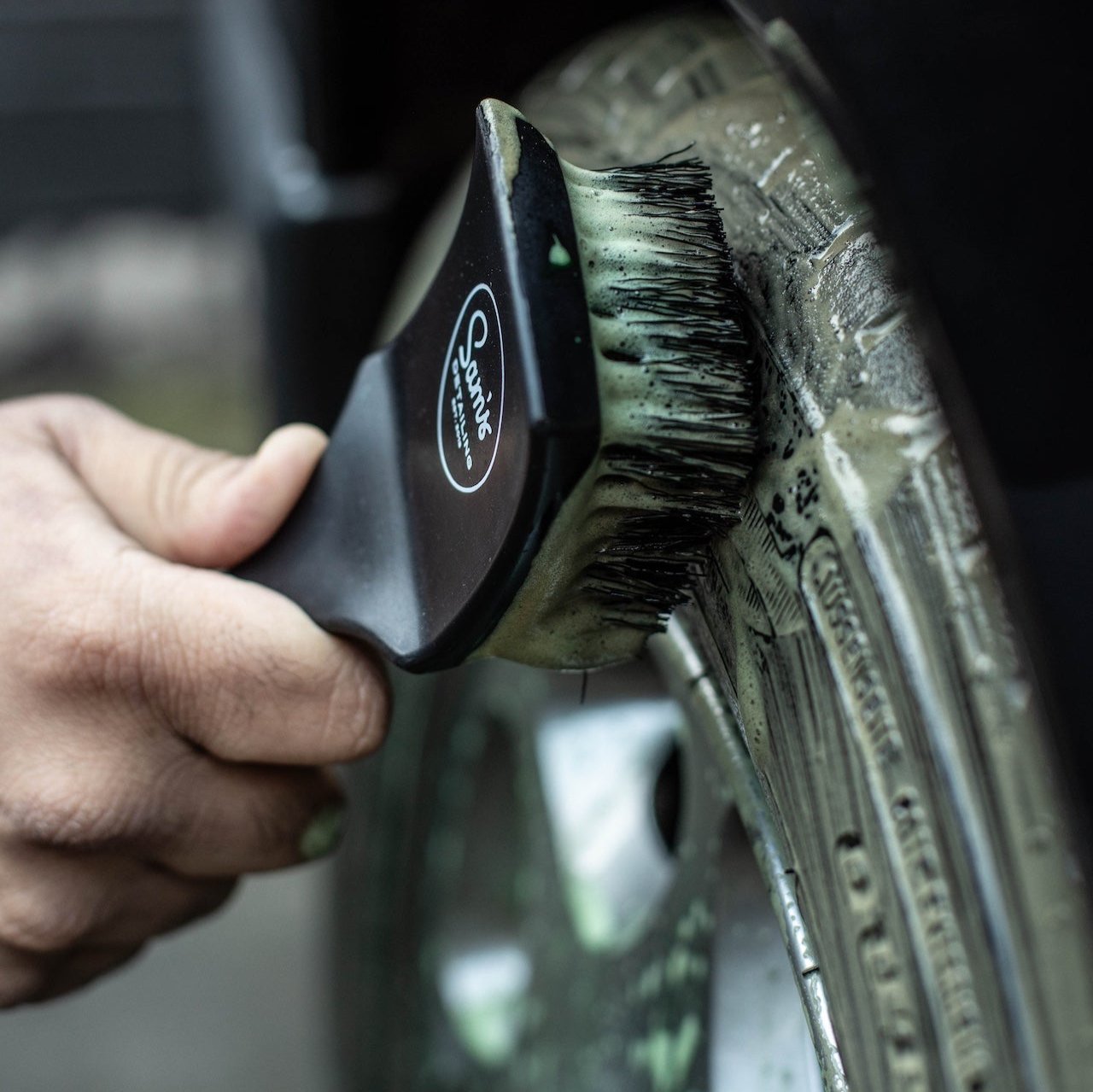 TYRE BRUSH|タイヤブラシ