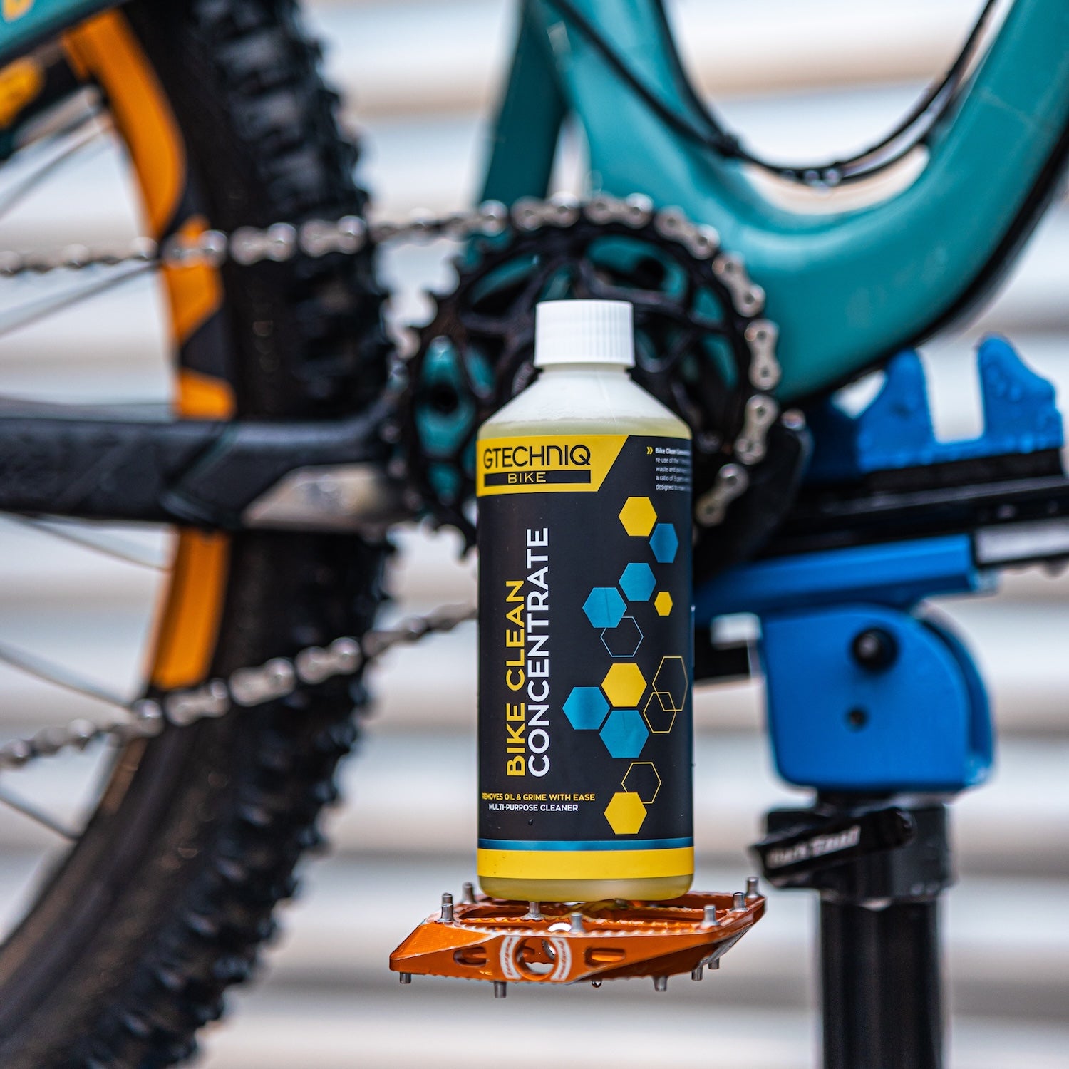 Bike Clean Concentrate | 自転車用多目的クリーナー(希釈タイプ)