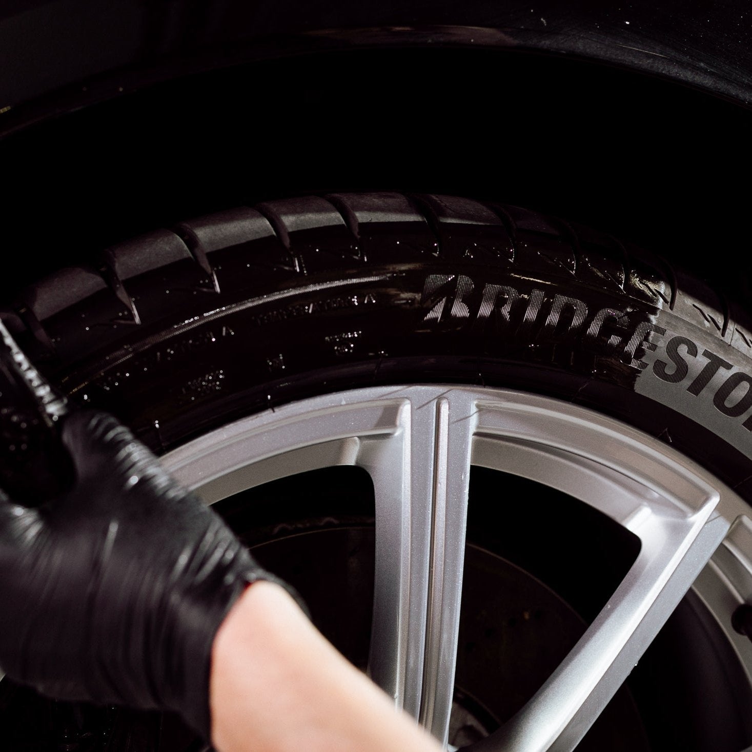 Quartz Tire Dressing｜SiO2タイヤワックス