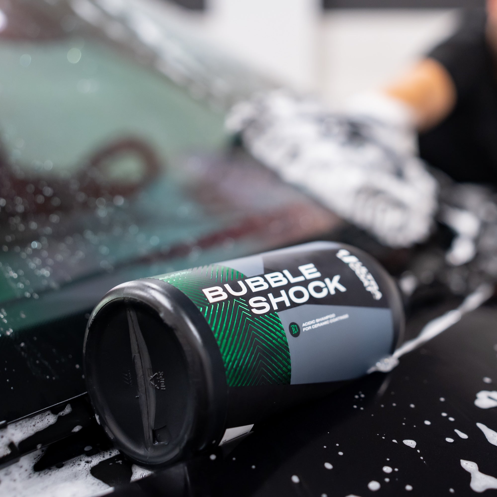 Bubble Shock｜酸性シャンプー＆ウォータースポットリムーバー（コーティング施工車対応）