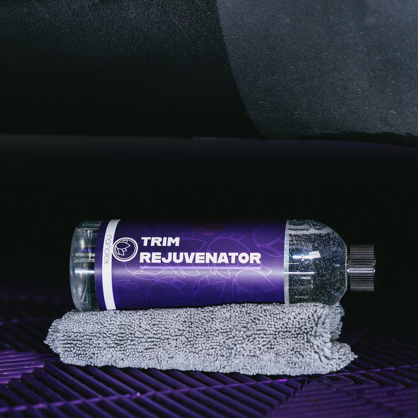 Trim Rejuvenator｜未塗装樹脂艶出し剤