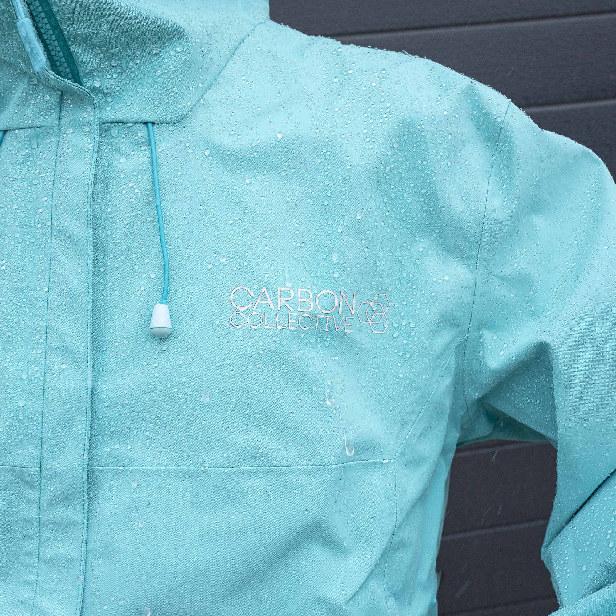 Taped Seam Waterproof Jacket｜防水ディテイリングジャケット